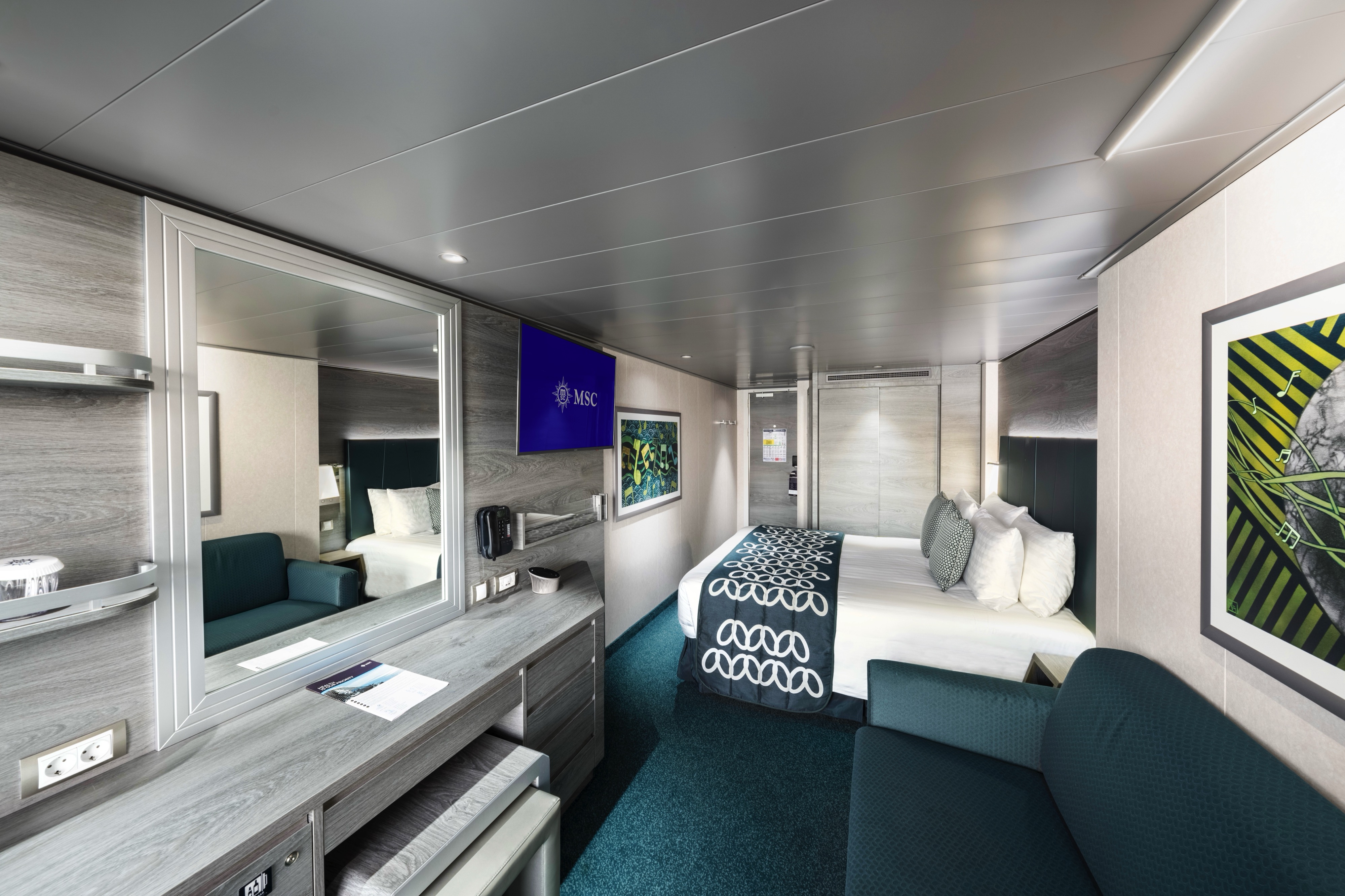 Deluxe Balcony Aurea